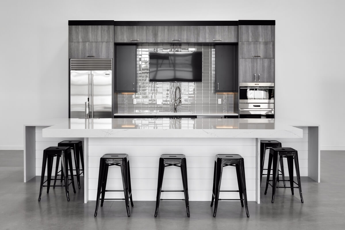 black & white kitchen design