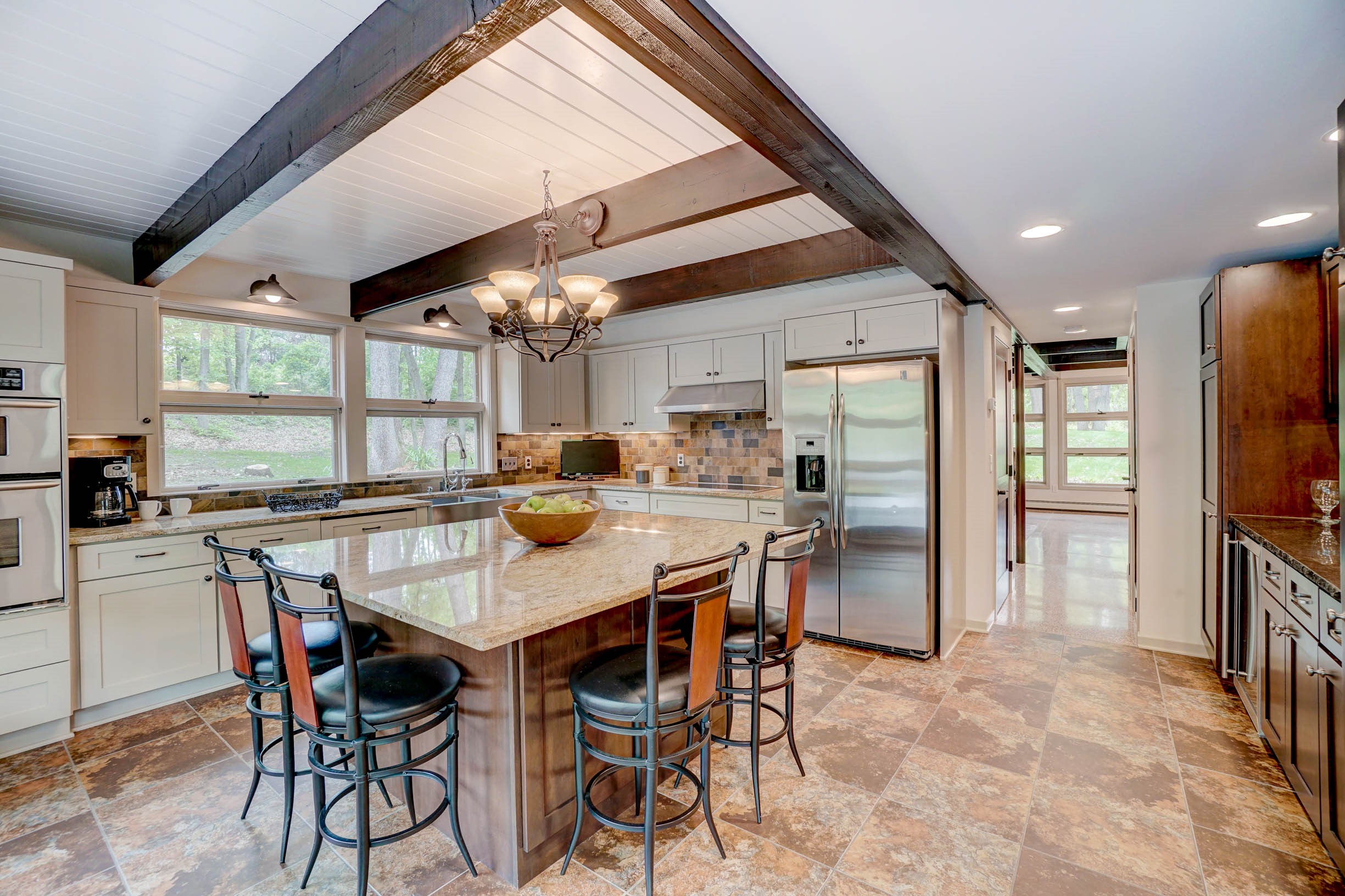 Dura Supreme Cabinetry was an excellent choice for our home. Cabinet testimony of a farmhouse with traditional style.