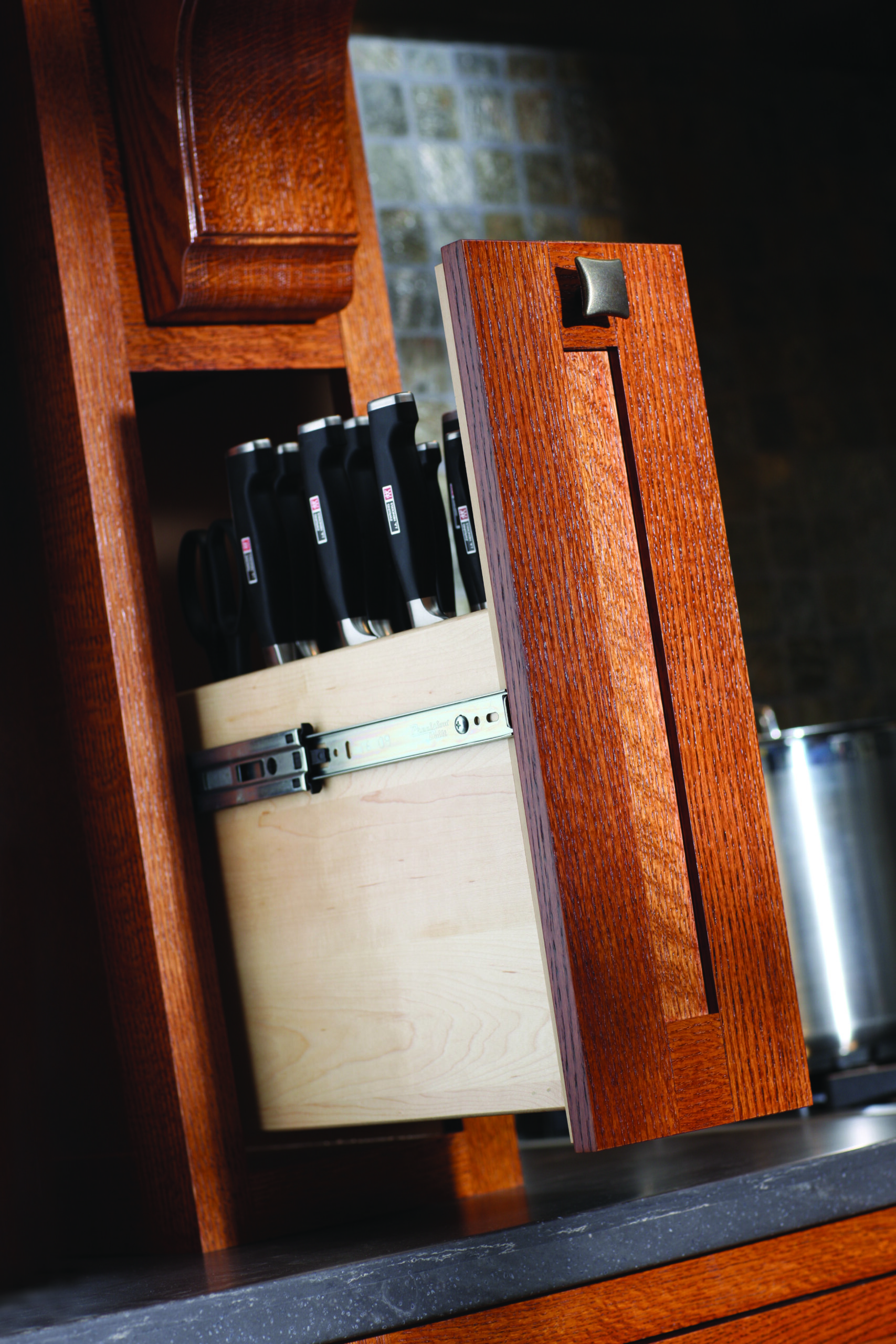 Pull-Out Cutlery Block in Wood Hood with Tower or Pillar