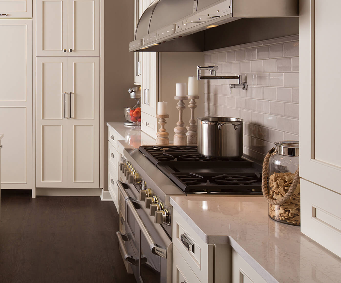 Kitchen Design: Cooking with Gas or Electric? - Dura Supreme Cabinetry