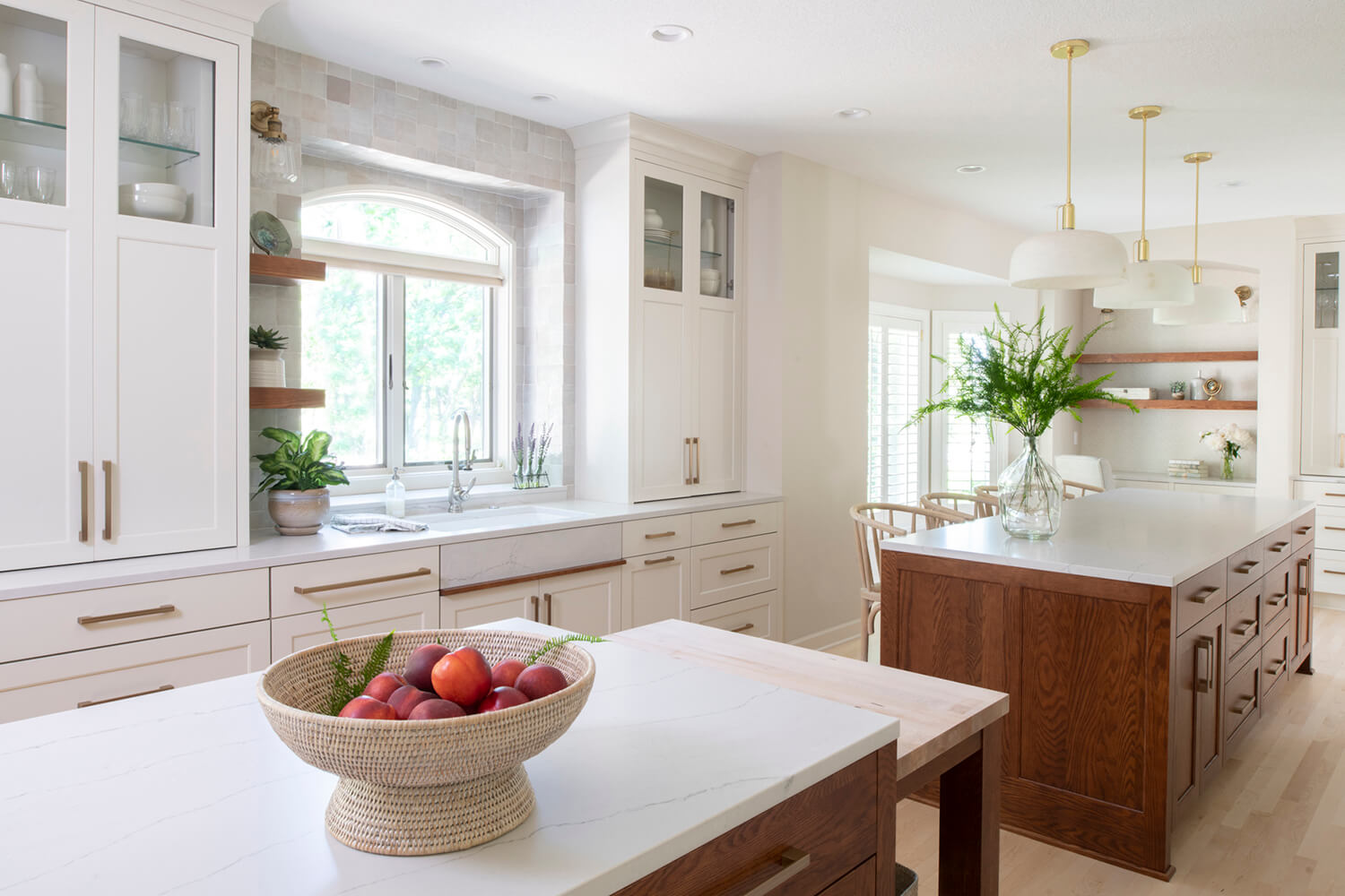 Remodeled Contemporary Classic Kitchen Design With Pantry Storage